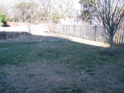 8941 Vigen Circle back yard, South Austin house for sale