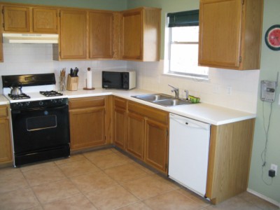 8941 Vigen Circle kitchen